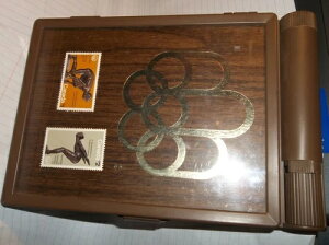 1976NgI[IsbNJi_؎ZbgiqփXebJ[[P[Xj