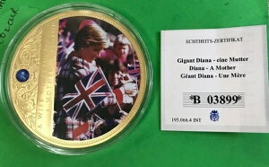 Simply Coins?�_�C�A�i�܂̏ё��� - �}�U�[ 70mm �����b�L �v���[�t�R�C��