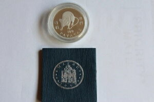 1996N }JI 100p^J Vo[ v[tRC bg