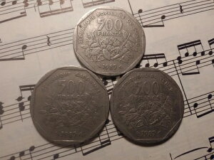 RSla `h K{ 3 x 500 t 1985 KM4+13+14 GbZC σA gI