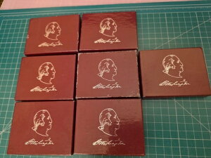 č 1982N W[WEVgLO 50Zgd v[titji7j