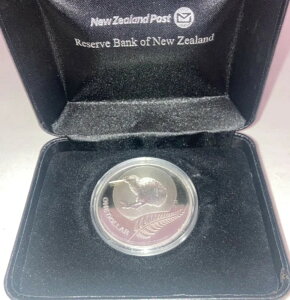 2011 Vo[v[t LEC 1IX 999 j[W[h