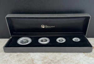 2016�N �I�[�X�g�����A �J���K���[ 999 �V���o�[ 4���v���[�t�R�C���Z�b�g - �p�[�X�~���g OGP