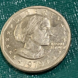 1979�N�X�[�U���EB�E�A���\�j�[1�h���d�݁B�󏭂ȃ��C�h�����B1���̉��i��2��