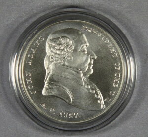 �A�����J���O�������� �哝�̋⃁�_���v���O���� 1�I���X�R�C�� �W�����E�A�_���X