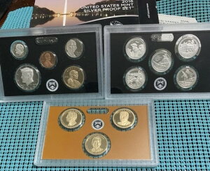 2016�N�č������� �V���o�[�v���[�t 14���Z�b�g