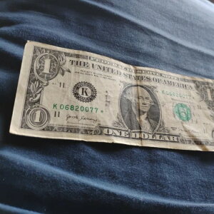 1.00 X^[m[gV[Y 2017 F 03045312 ꂽ͂t