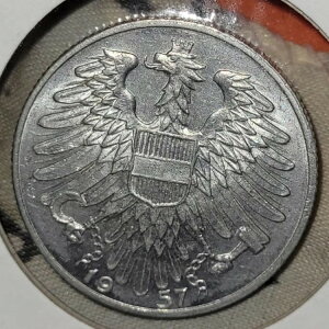 5 VO 1957 ~cFaGX^[Cq I[XgA RC MC ̂ 240,000  A