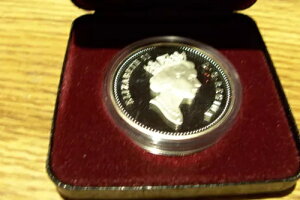 1984N Ji_ p GUxX2 gg̃Jk[ v[t