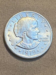 1979N  p XgCNG[ wA X[UEBEA\j[ RCRN^[ A