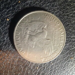 1972-D AC[n[EACN 1hd A f炵Be[W 킸ȕ\ʂ̏