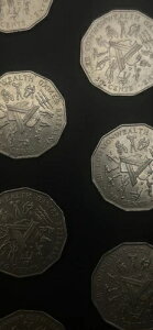 Ɋ󏭂1982NI[XgA50Zgd ? uXxEREFXQ[Y