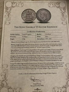 ジョージ6世の希少な銀貨6ペンス(公式鑑定書付き)