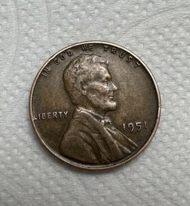  1951N J[ ~g}[NȂ EB[gyj[ 1ZgRC L ɃG[