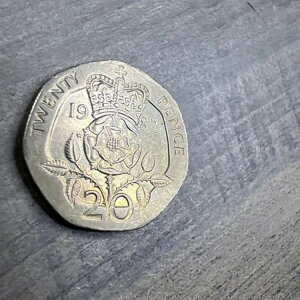 1982N 20yX GUxX2 pRC D. G. Reg. F. D. A jA~g - ~g2