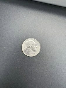 󏭂ȃWB^EC_[ 2023NNH[^[D~gG[RCuIn Cod We Trustv