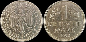 󏭂1983NhCc1}Nd݁B^̏ȃG[B