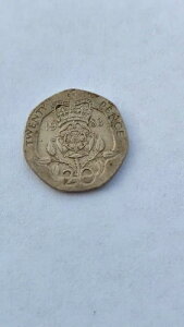 1983N 20yXd݁Bɂ߂Ċ󏭂ȃRN^[YACeBGUxX2 D G REG F DB