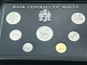 1986N }^ v[tRCZbg u[tH_[ 