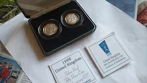 1998N2000N 50yX݃v[tRCiP[Xj