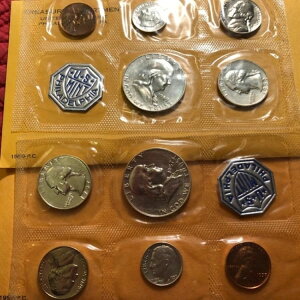 1957N1959ÑVo[v[tZbgARC10ƕBRCłI