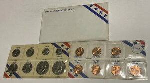 1982N P&D ʃAt^[}[PbgyY~gZbgij