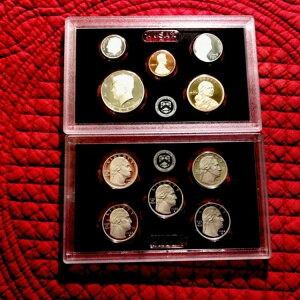 2022�N�č������� 10�s�[�X �V���o�[ �v���[�t �Z�b�g �f�B�[�v �J���I�A�S�[�W���X�ȃR�C��!!