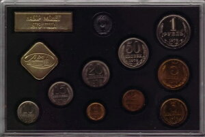 VAʃRCZbg 1978NAvX`bNtH_[