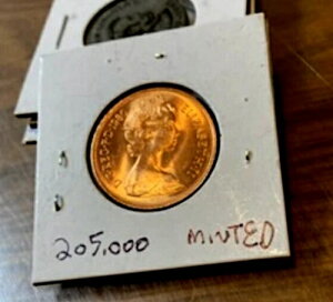 GUxX2`ꂽA1980Ńuj[yXv2yXd݁B205,000sꂽAɊ󏭂ȃRCB