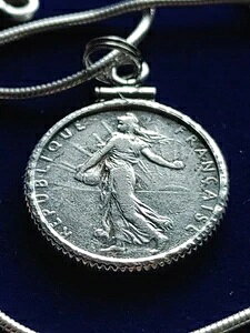 1918NtXVo[}AkCfRCy_g18C`925C^AVo[`F[