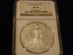 2013N 1h C[O NGC MS 70