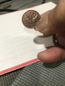 �󏭂ȃJ�i�_�Z���g�d�� 1964�N �G���U�x�X11��