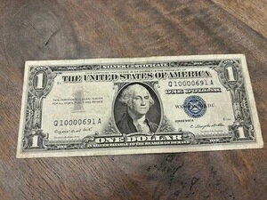 1957N ⌔ 󏭃h u[V[ č 1hV[Y