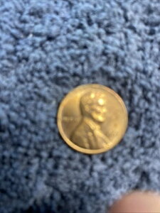 1967NJ[LOyj[B~g}[NG[ȂBɁuLvƁuWE Trustv̍B󏭃RCB