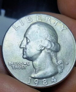 1984�N D ���V���g�� �N�H�[�^�[ (D) ����G���[�R�C�� ��ԗǍD (��)