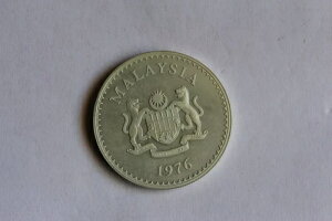 1976N}[VA15Mbg݃v[tRC