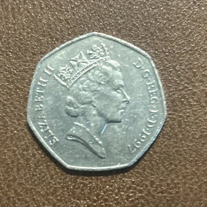 �G���U�x�X���� 1997�N 50�y���X�d�݁i�󏭁j