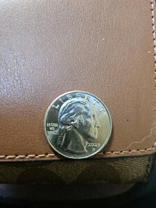 󏭂ȃWB^EC_[ 2023NNH[^[DG[RCuIn Cod We Trustv