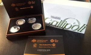 �K���|���㗤���100���N�L�O 2015�N ��݃v���[�t4���Z�b�g�i���E�Ӓ菑�t���j