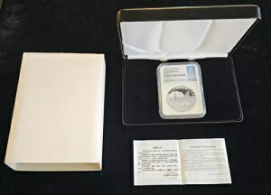 ���� 2018 2�I���X �V���o�[ �}�J�I �V���[ 30 ���N�L�O PF70UCAM NGC 4871257-002 �{�b�N�X & COA