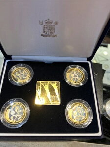 2002N}`FX^[EREFXQ[Y v[tRCZbg