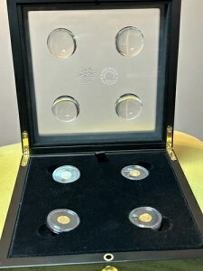 4  0,5 g ()Avf[gƃvCA2016 N 25 Zg $425.00 ł