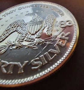1983�N Amark Mint Die Crack Error Bell Eagle-999 �V���o�[ 1�I���X �A�[�g���E���h�R�C��