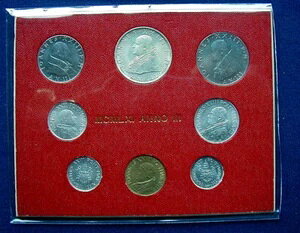 1961N o`J W@j23 󏭃RCZbg ݕt ԃtH_[