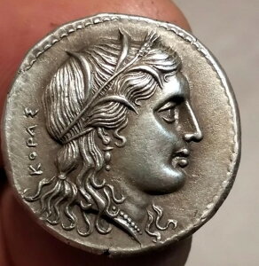 シラクサ、ギリシャのテトラドラクマ銀貨。珍しい鋳造貨幣!