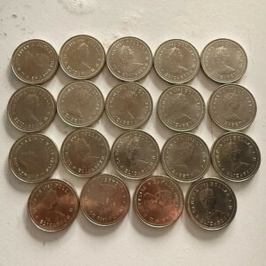 19 x 1982 1867NAM@LOhd݁i1hj? Ji_