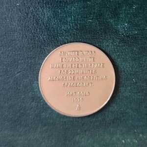 1979N Gh[hEzCg 14LO_ Fŏ̃AJl