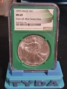 1997N AJ Vo[ C[O NGC MS69 - O[ RA č J{bNX QR SLAB