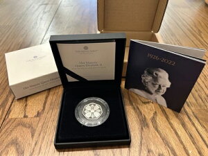 2022N GUxX2É 50yX v[tRC