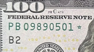 2017A 100hAMs j[[NX^[m[g p N UNC